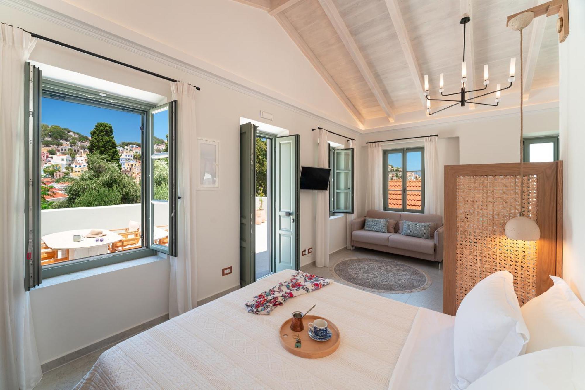 Nisomar Suites Sými Esterno foto
