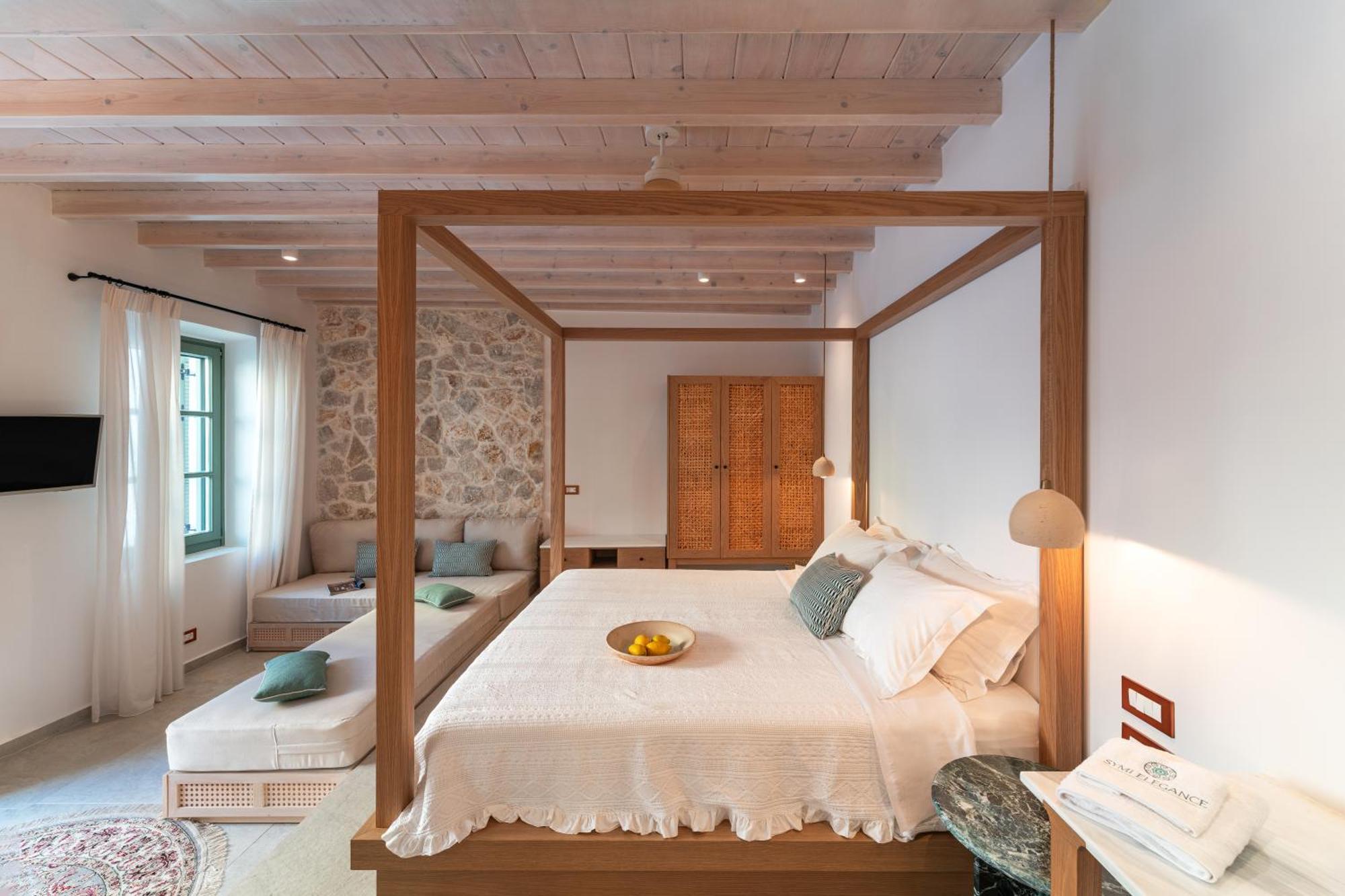 Nisomar Suites Sými Esterno foto